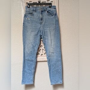 American Eagle Mom Jean Womens 6R Light Wash Denim High Waisted Straight Leg